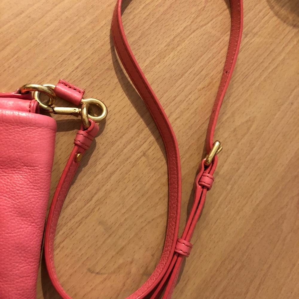 Marc Jacobs Lea Pebble Leather Crossbody Bag - Picture 3 of 6